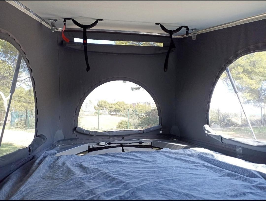 ホテル Ford Transit Custom Camper パルマ・デ・マリョルカ エクステリア 写真